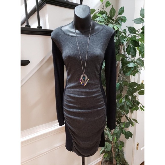 Express Women's Black Gray Round Neck Long Sleeve Knee Length Dress Small Petite - Picture 10 of 10